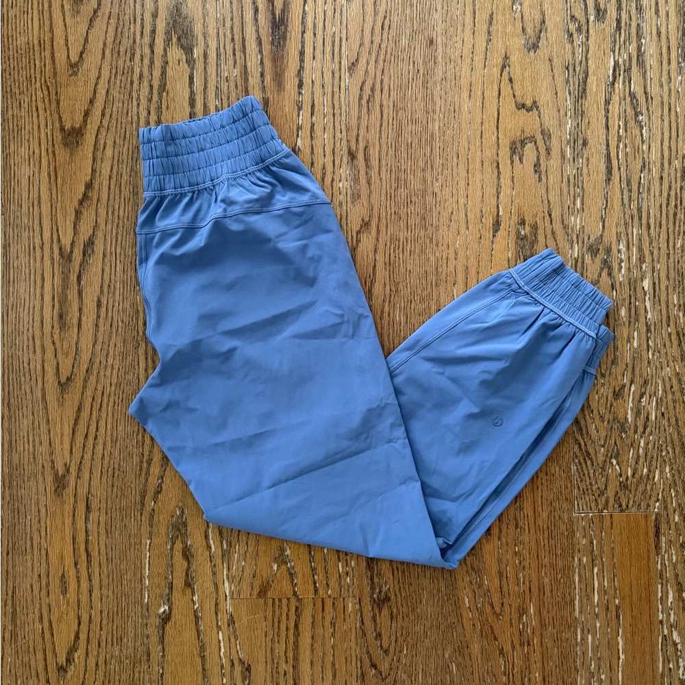 Lululemon street to studio pant